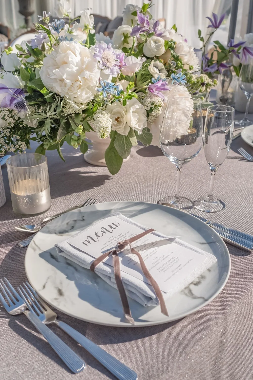 KDJ-Botanica-wedding-marble-place-setting.jpg