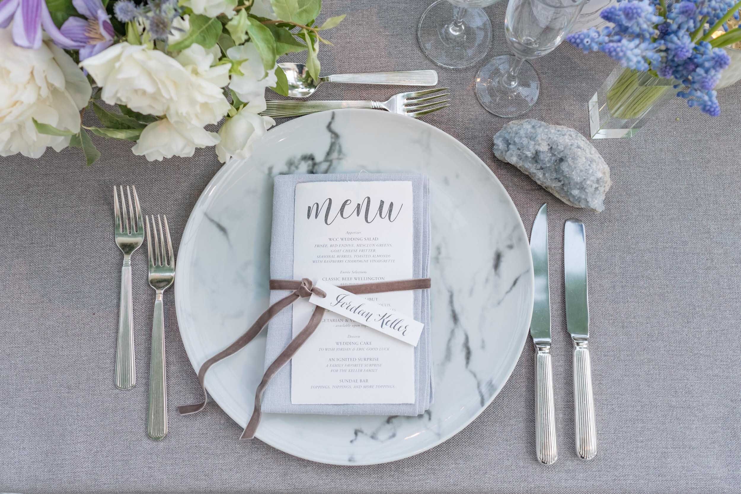 KDJ-Botanica-wedding-place-setting-menu.jpg