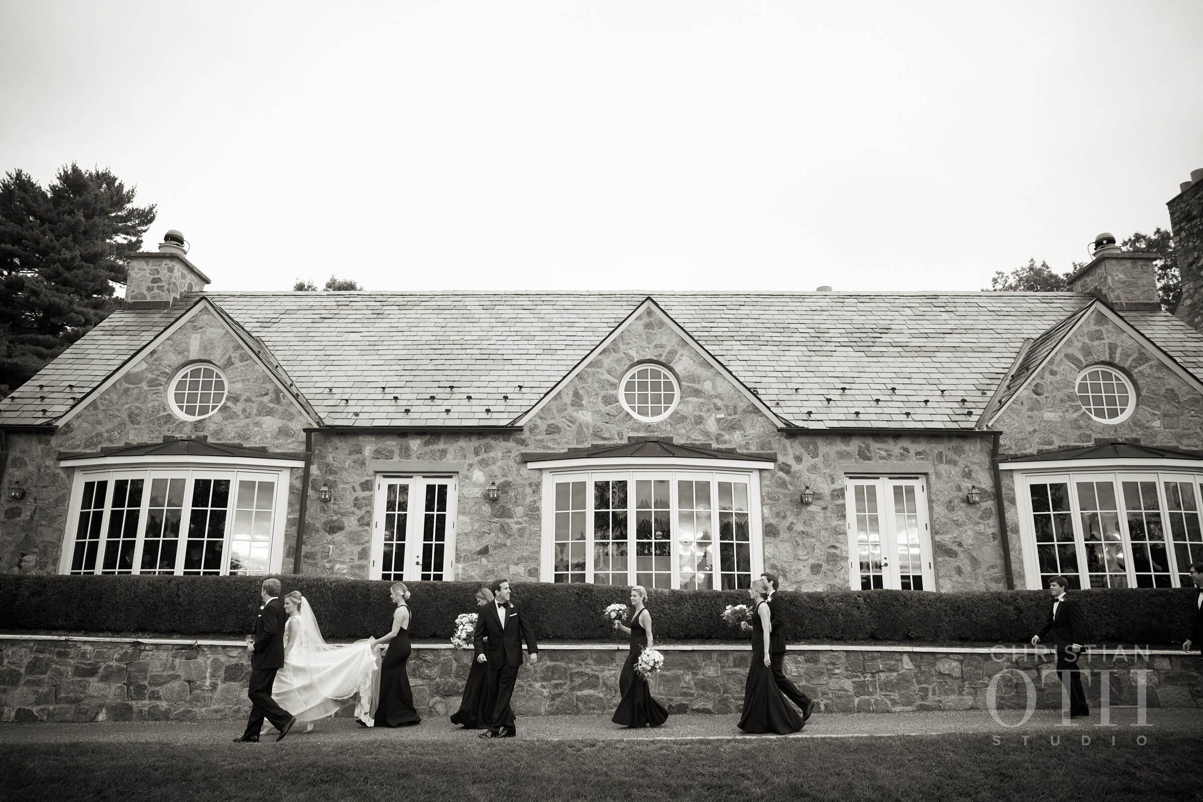 KDJ-Botanica-wedding-calssic-bridal-party.JPG
