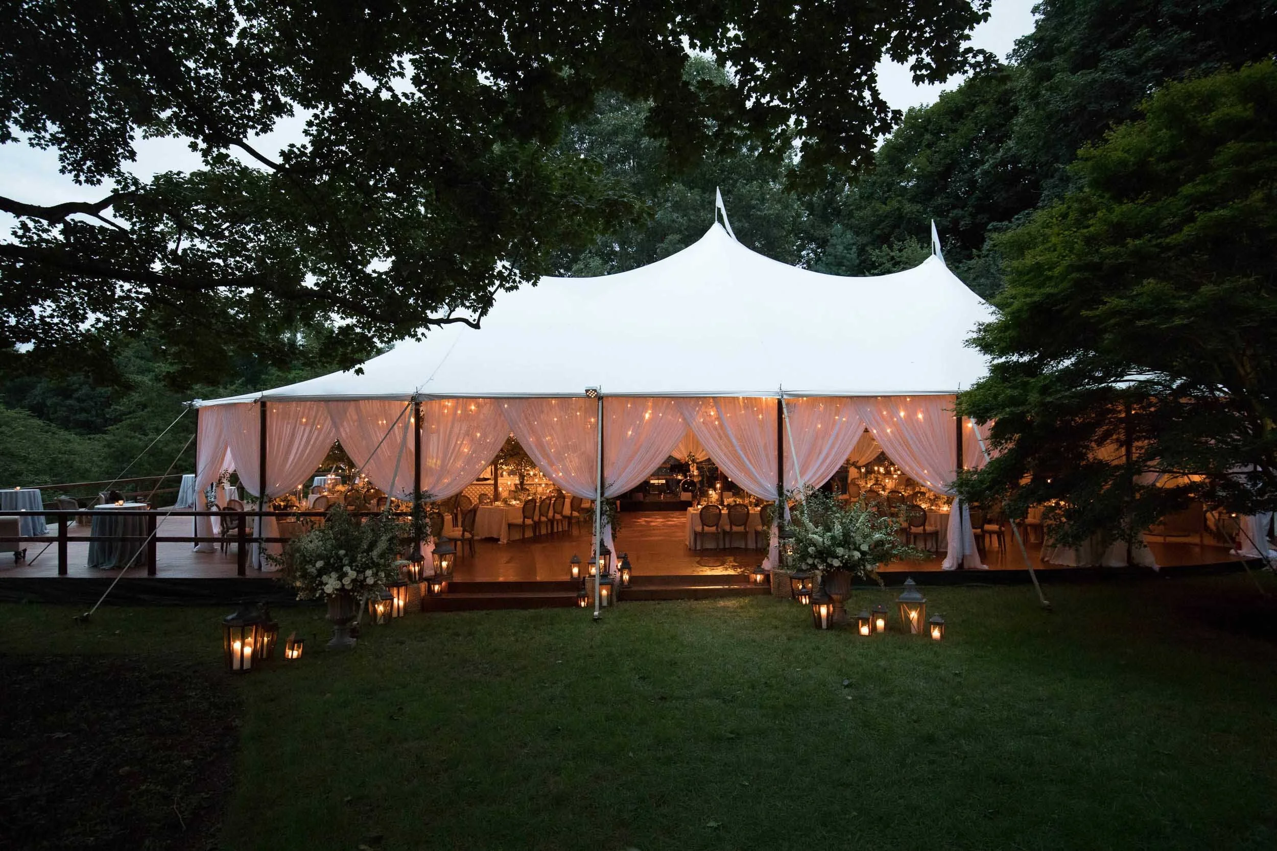 KDJ-Botanica-summer-wedding-tent.jpg