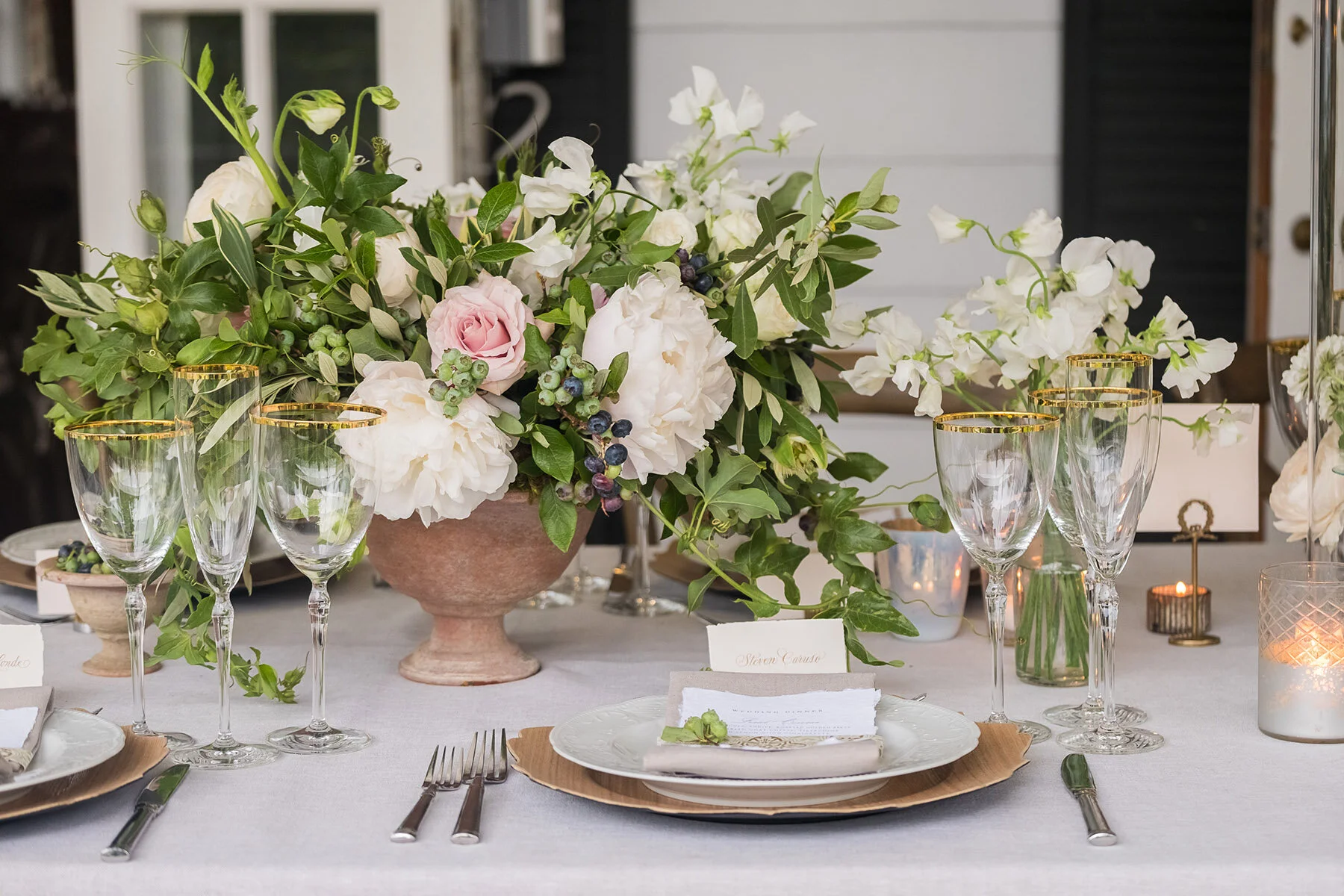 kdj-botanica-darien-garden-wedding-tablescape.jpg