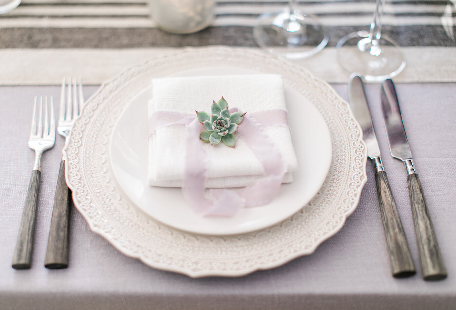 kdj-botanica-Spring-tented-wedding7.jpg