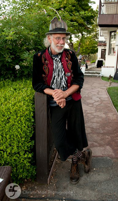 hobo @ todd's wedding.jpg