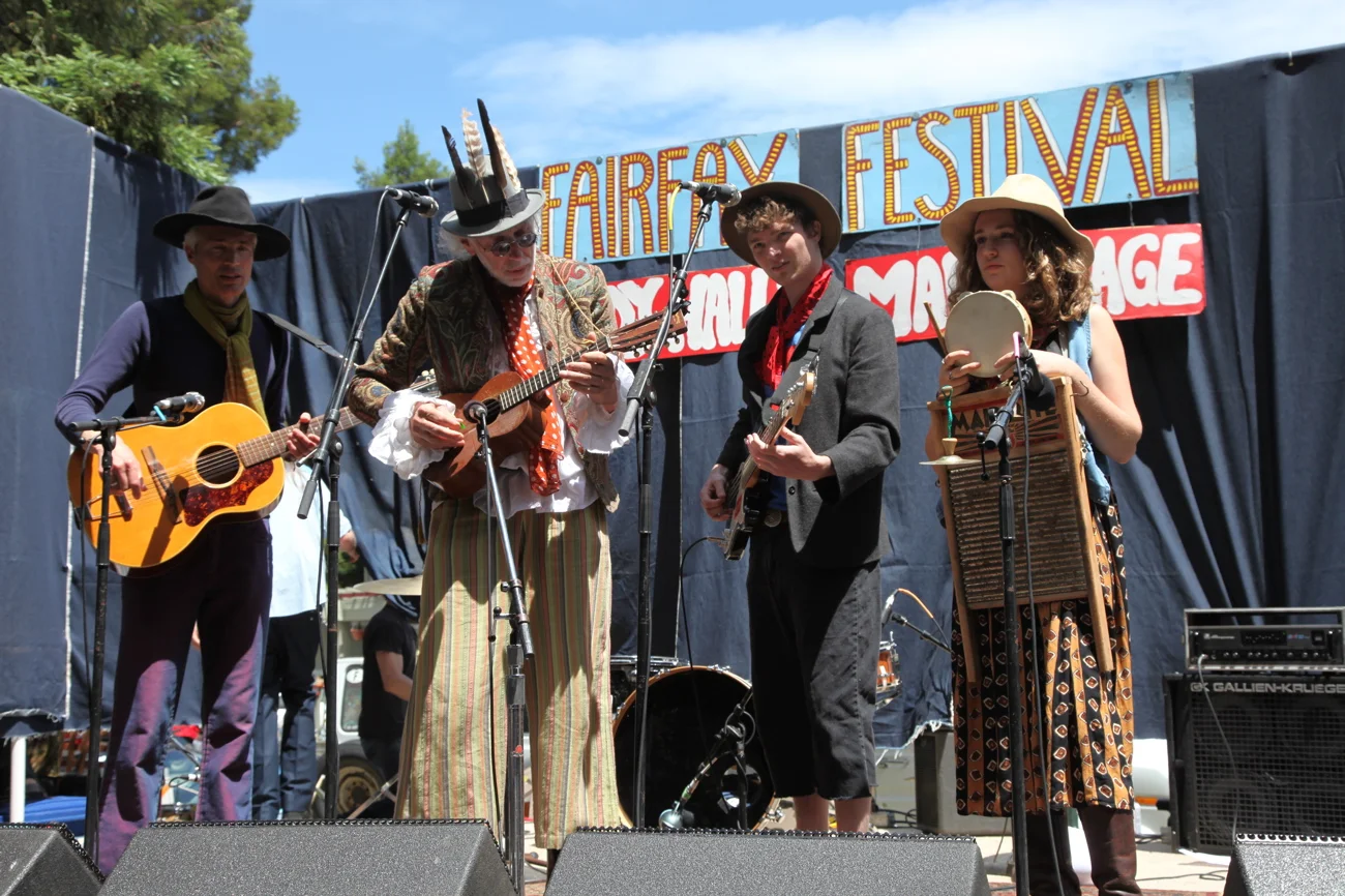 Hobo & The Song Dogs.jpg