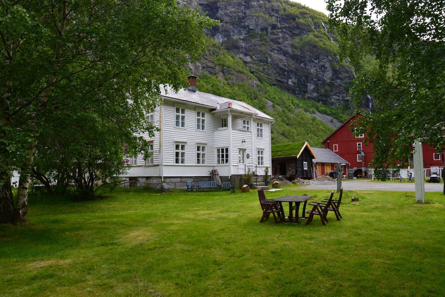 Svalheim Gard.