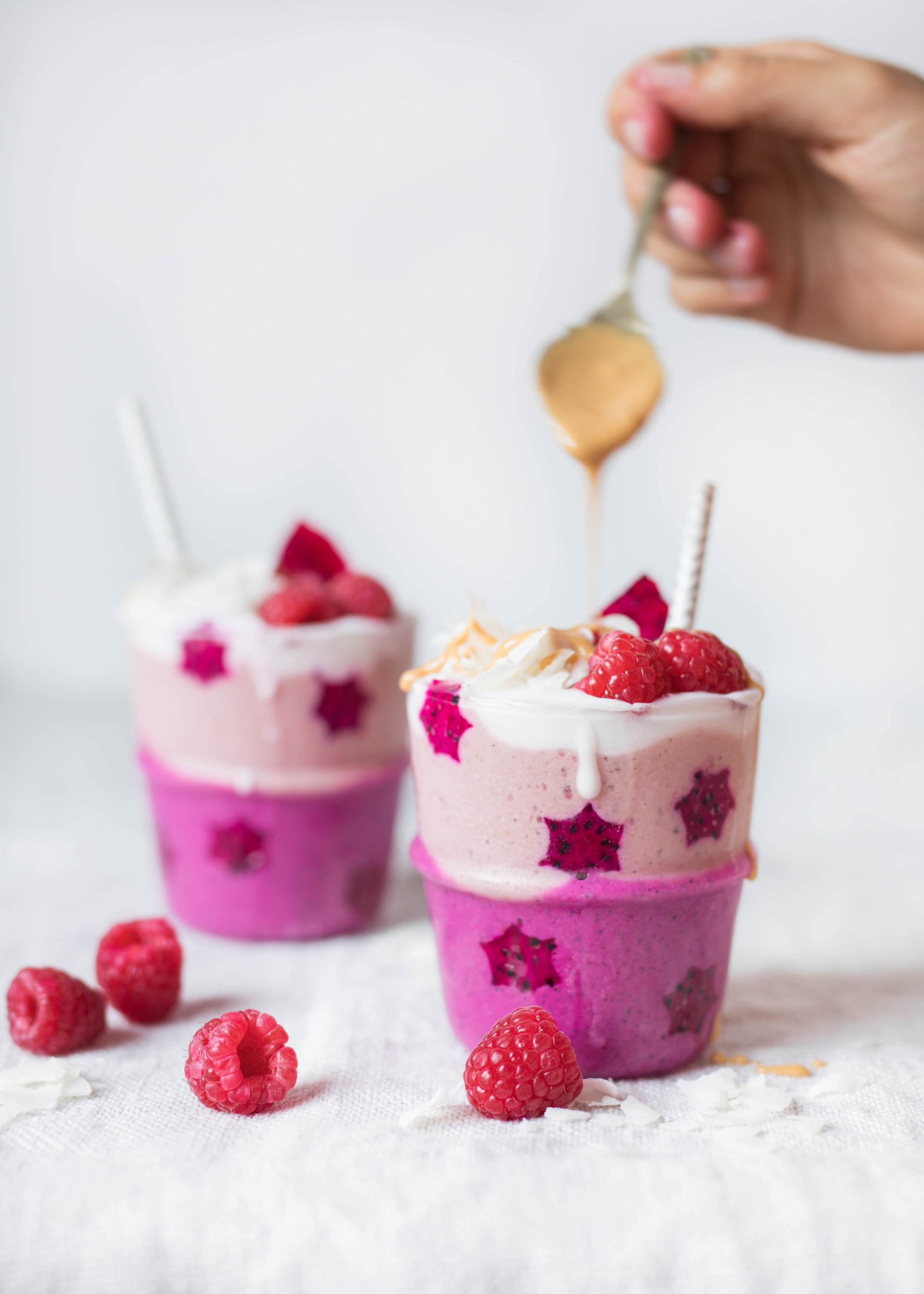 ombre pitaya smoothies-1-2.jpg