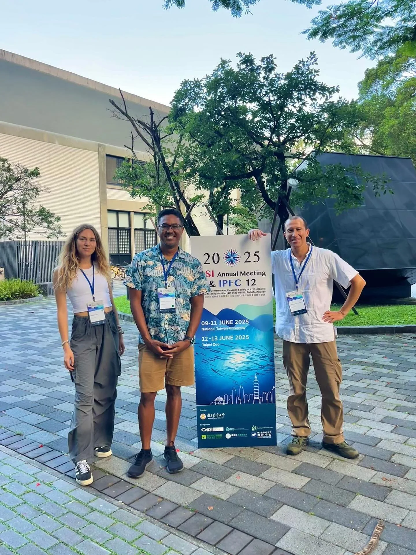 🌏🐟 Big splash in Taipei! The Coleman Lab just wrapped up an incredible time at the 12th Indo-Pacific Fish Conference in Taipei, Taiwan 🇹🇼

We shared our latest research, connected with leading fish biologists from around the world, and soaked up 