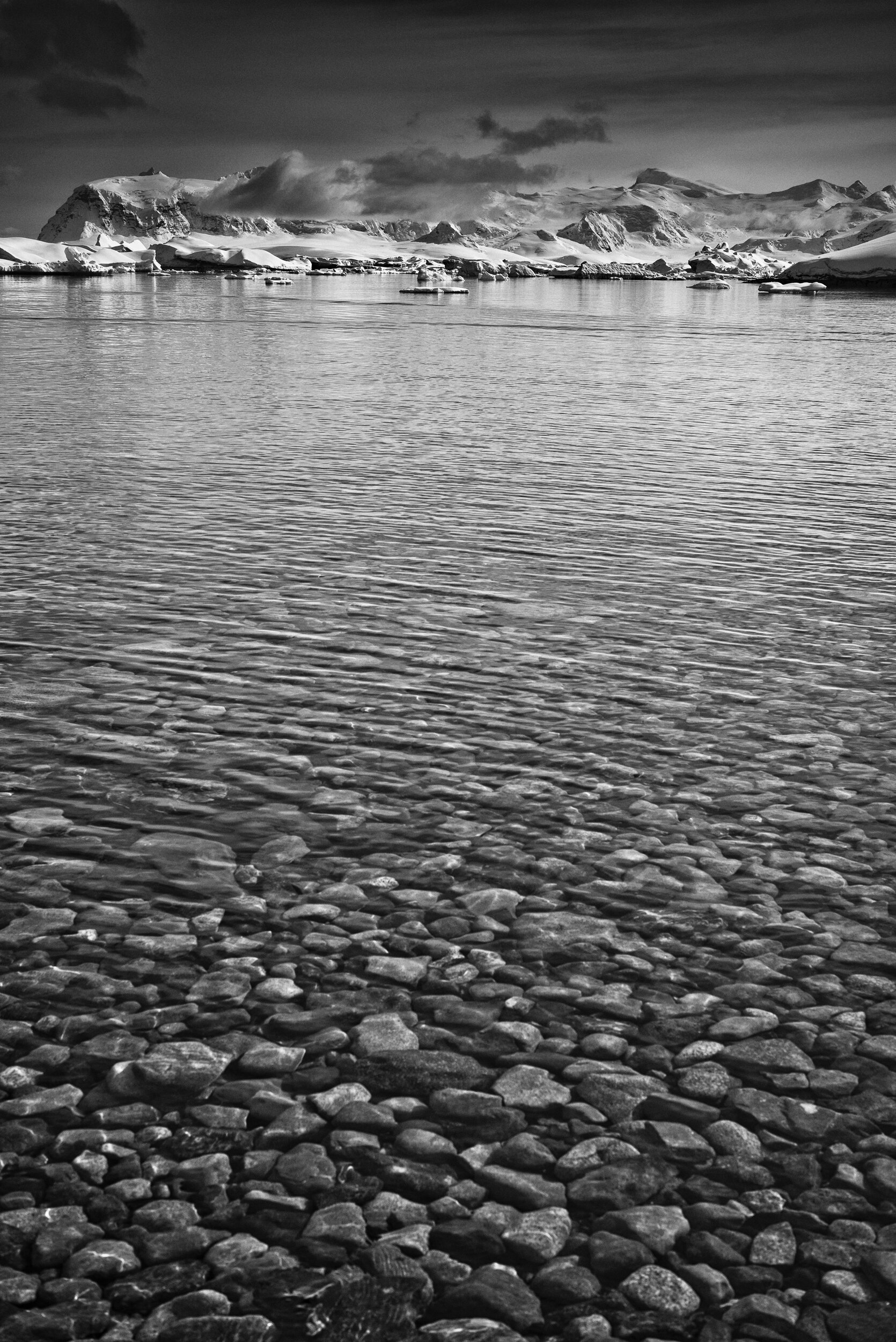 manuel_uebler_antarctica_bw_021.jpg