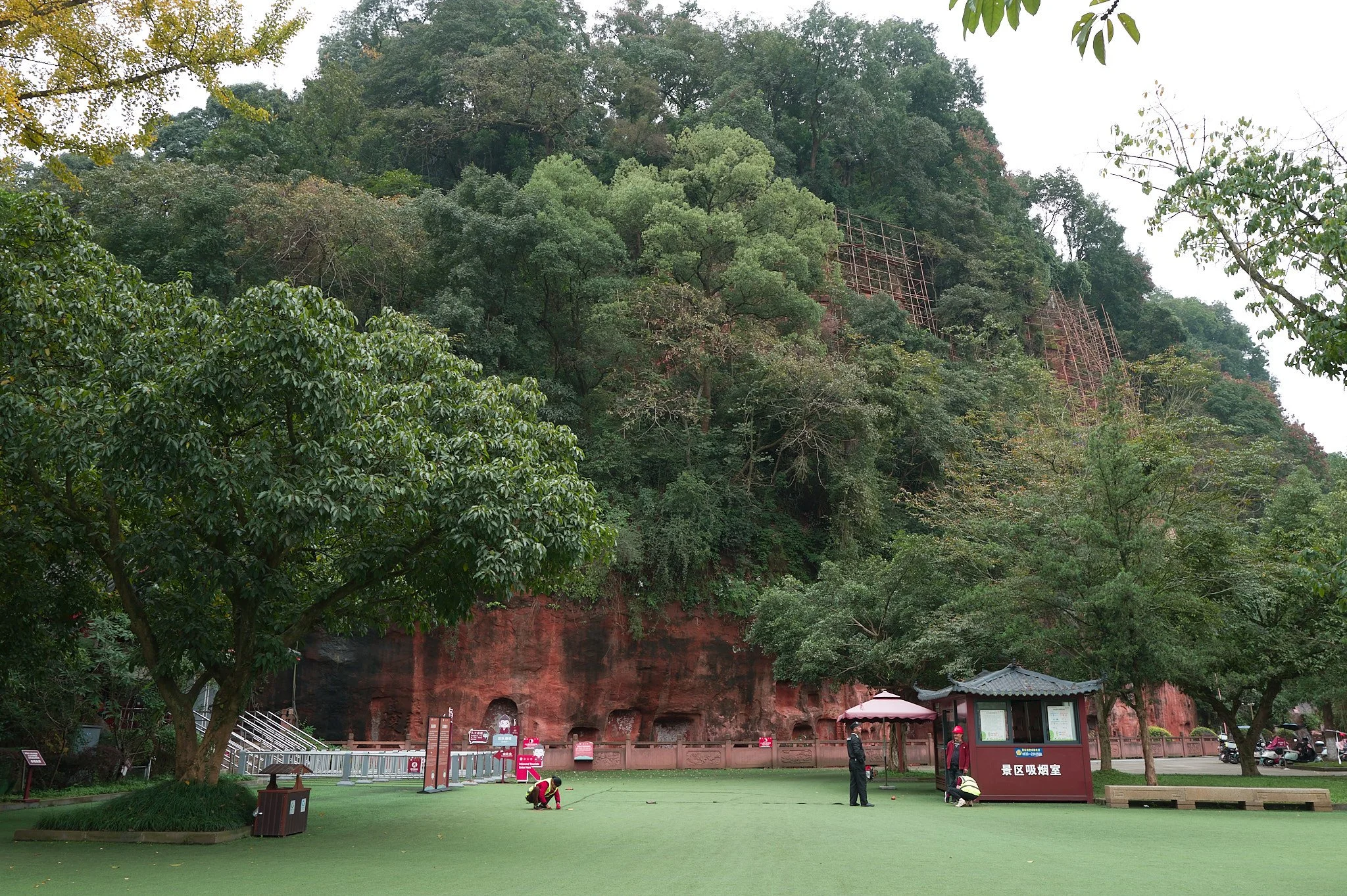 L1000667.jpg