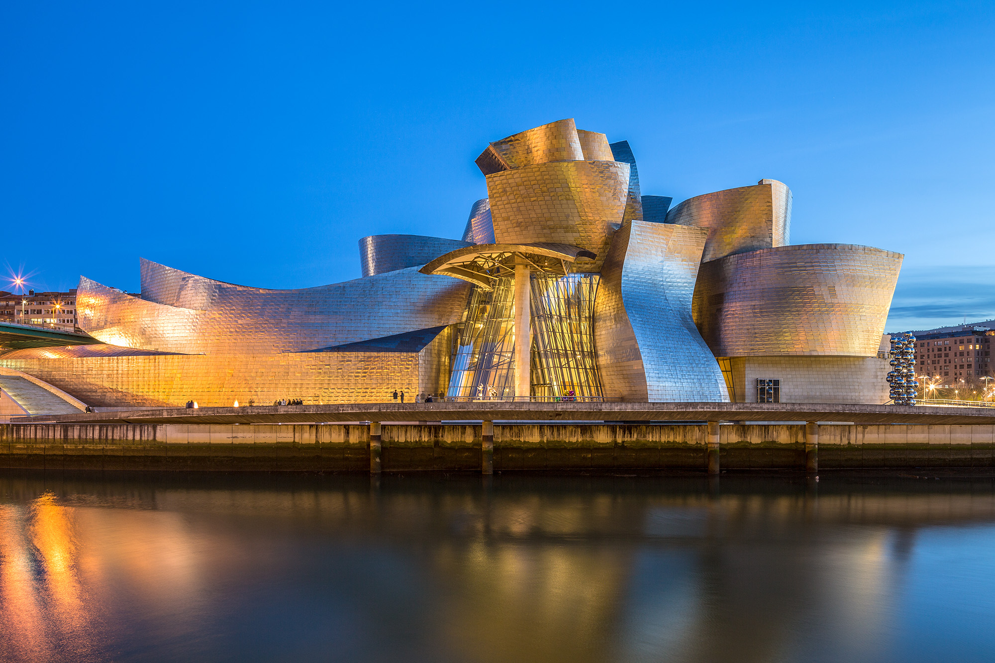 BILBAO - Frank O. Gehry