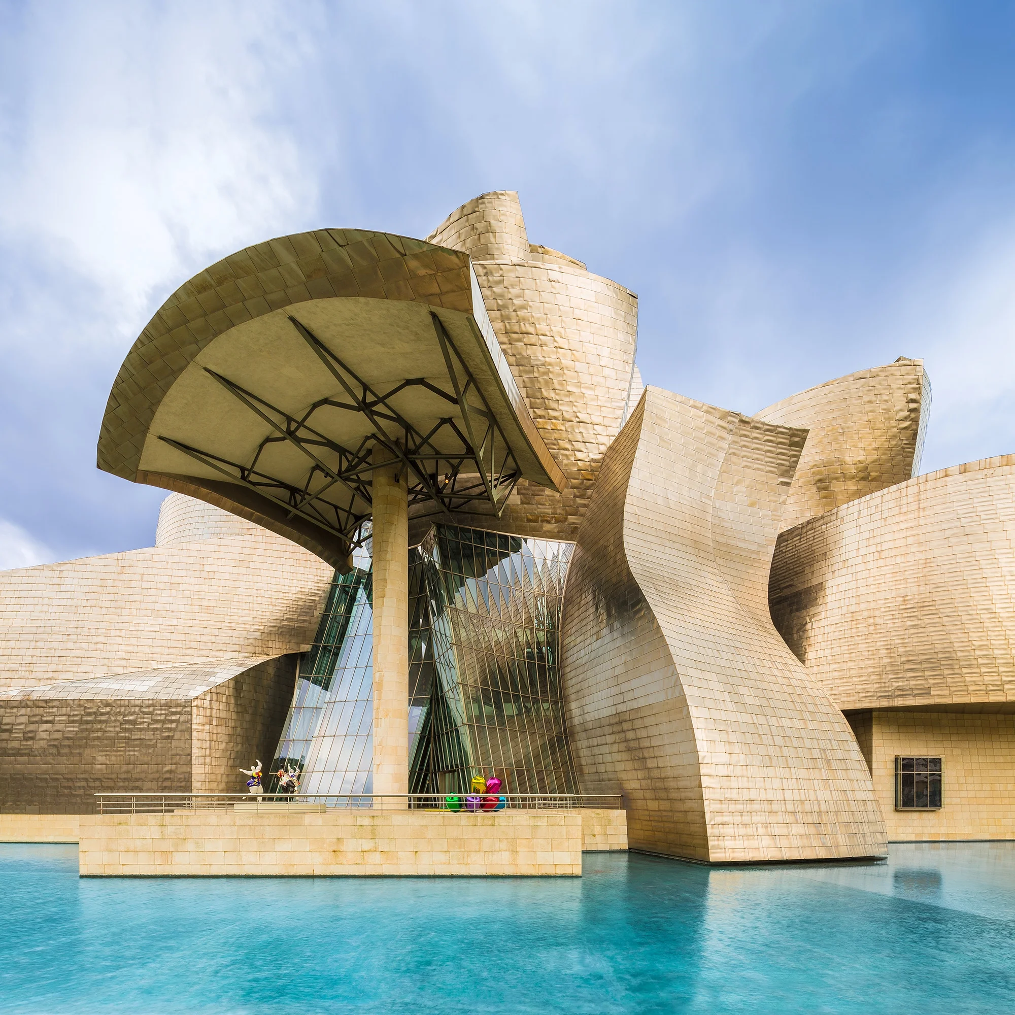 GUGGENHEIM MUSEUM BILBAO