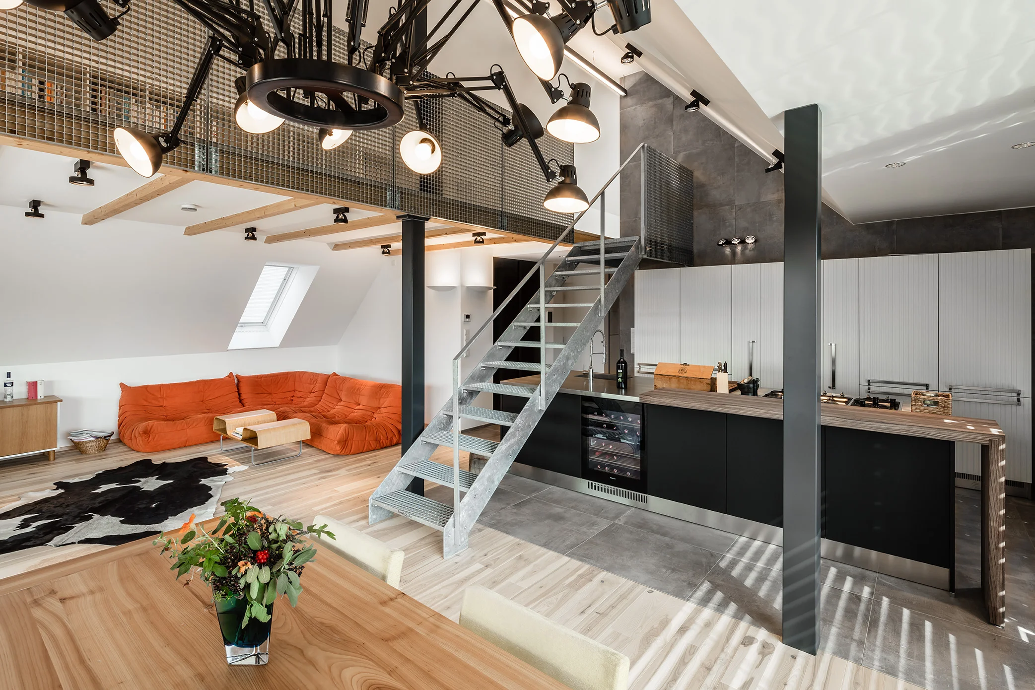 HAUS P.
