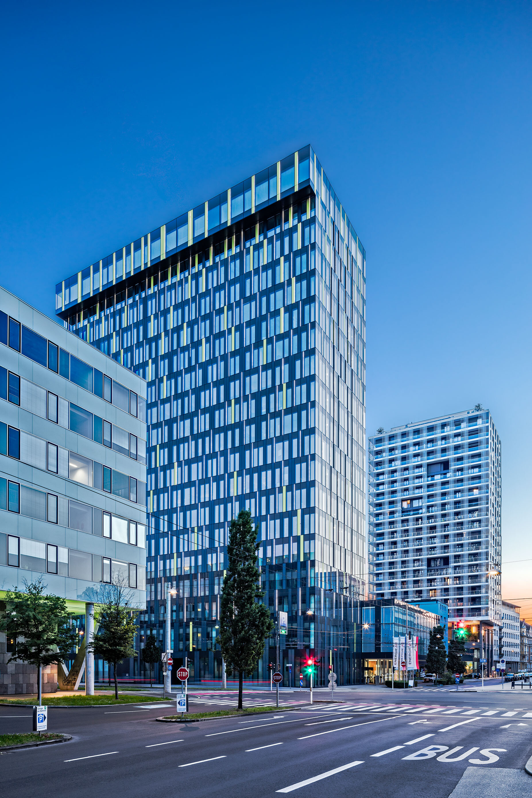 POWER TOWER LINZ