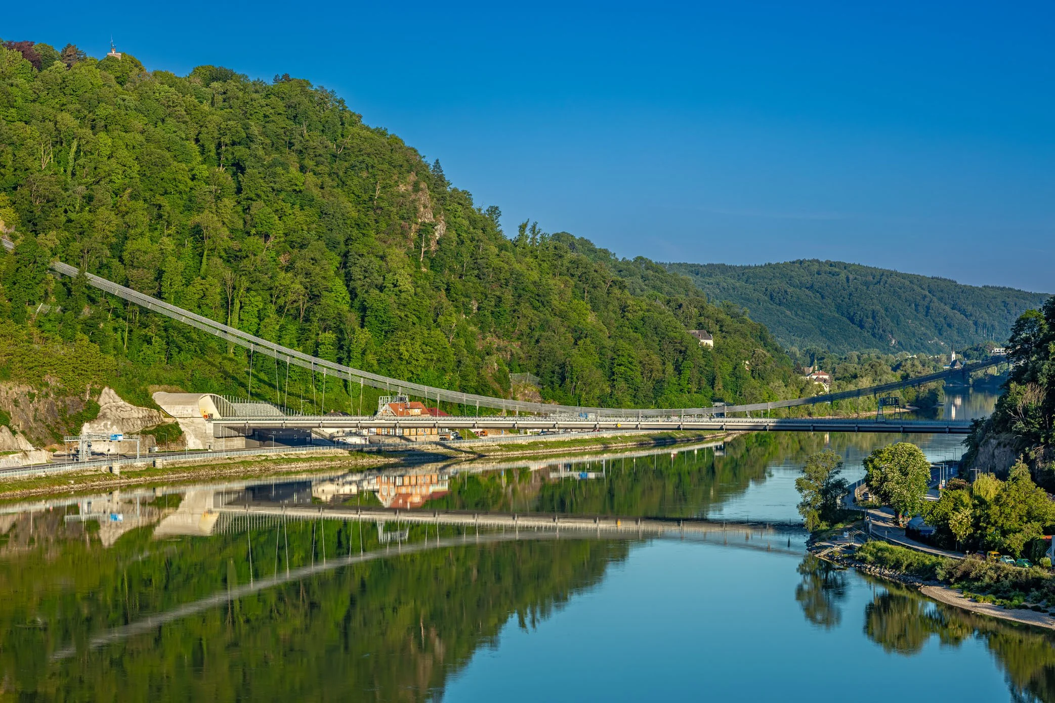DONAUTALBRÜCKE LINZ