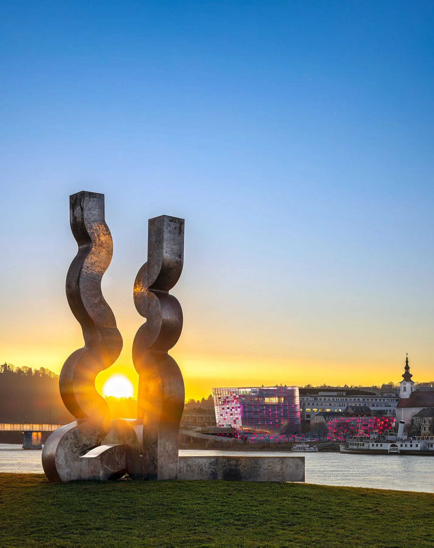 SKULPTUR STRÖMUNG - FORUM METALL LINZ