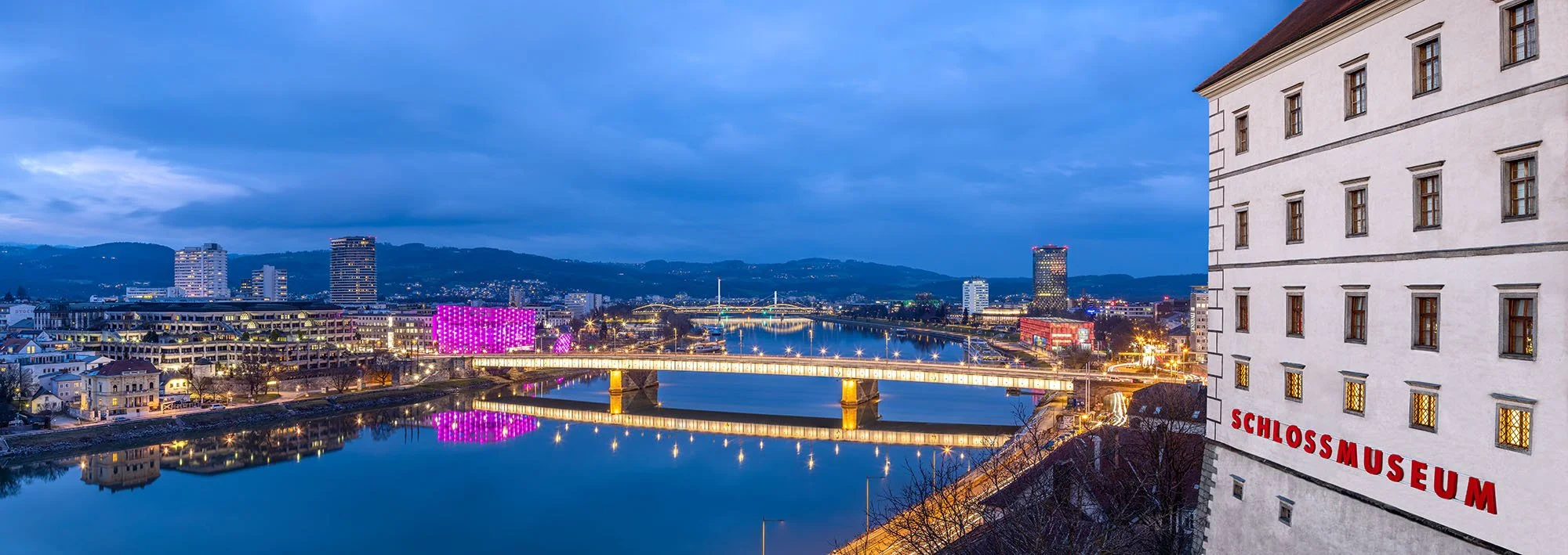 BLICK VOM SCHLOSSMUSEUM LINZ