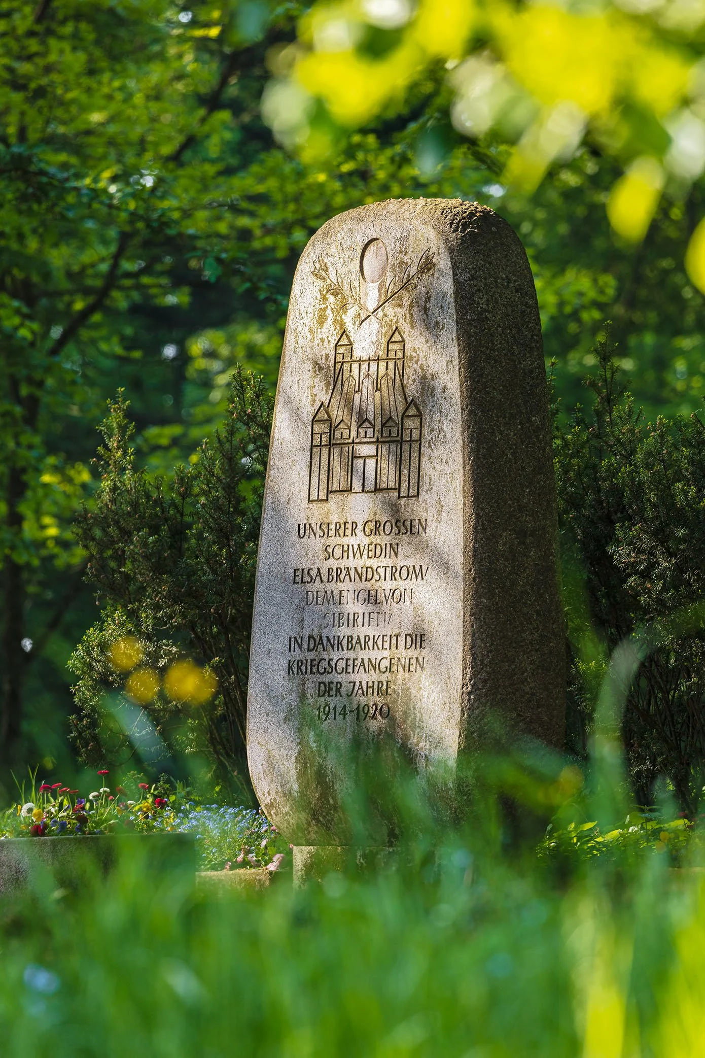 BRAENDSTROEM-DENKMAL AM FREINBERG
