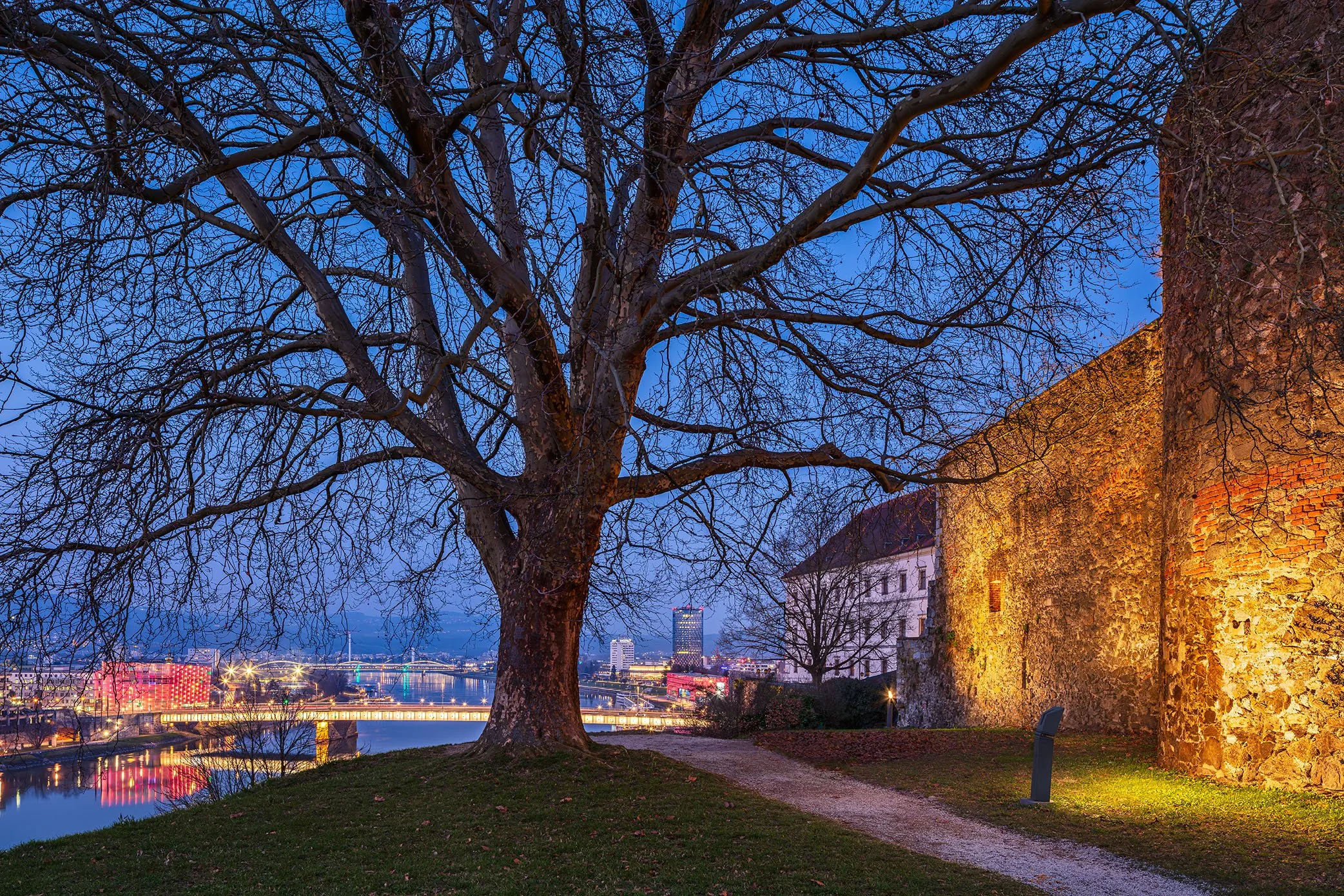 SCHLOSSMUSEUM LINZ