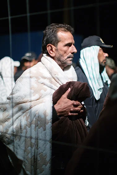 Austria / Burgenland / Nickelsdorf / 20.09.2015 / In Nickelsdorf thousands of refugees have arrived on Monday again. With additional protection seekers is expected, at the same time the further transport to other parts of Austria is already underway.