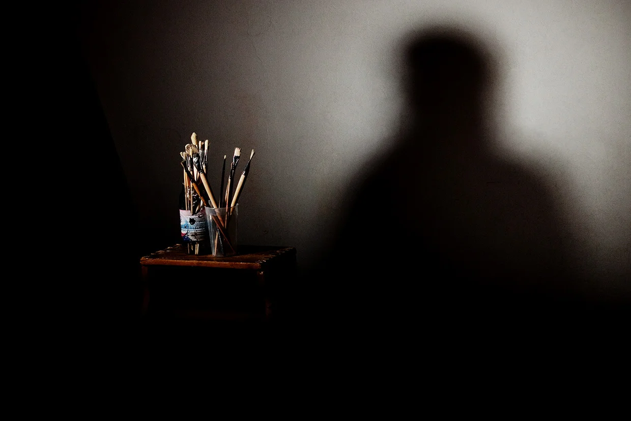 ART IN CRISES