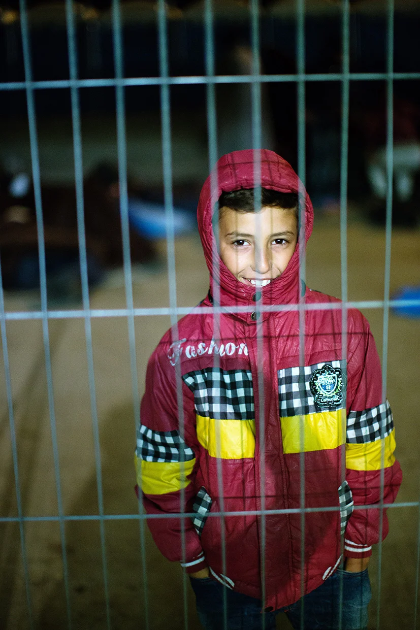 Austria / Burgenland / Nickelsdorf / 20.09.2015 / In Nickelsdorf thousands of refugees have arrived on Monday again. With additional protection seekers is expected, at the same time the further transport to other parts of Austria is already underway.
