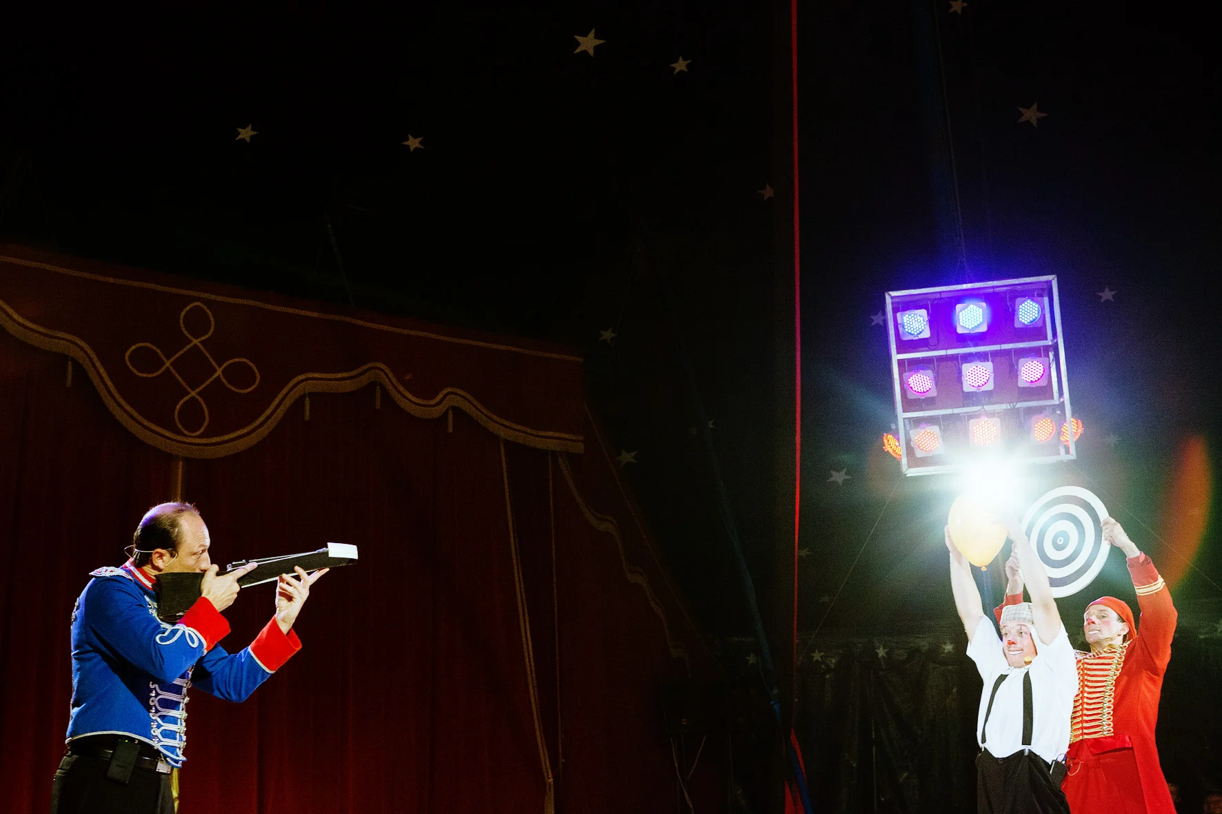Circus Aros, Austria