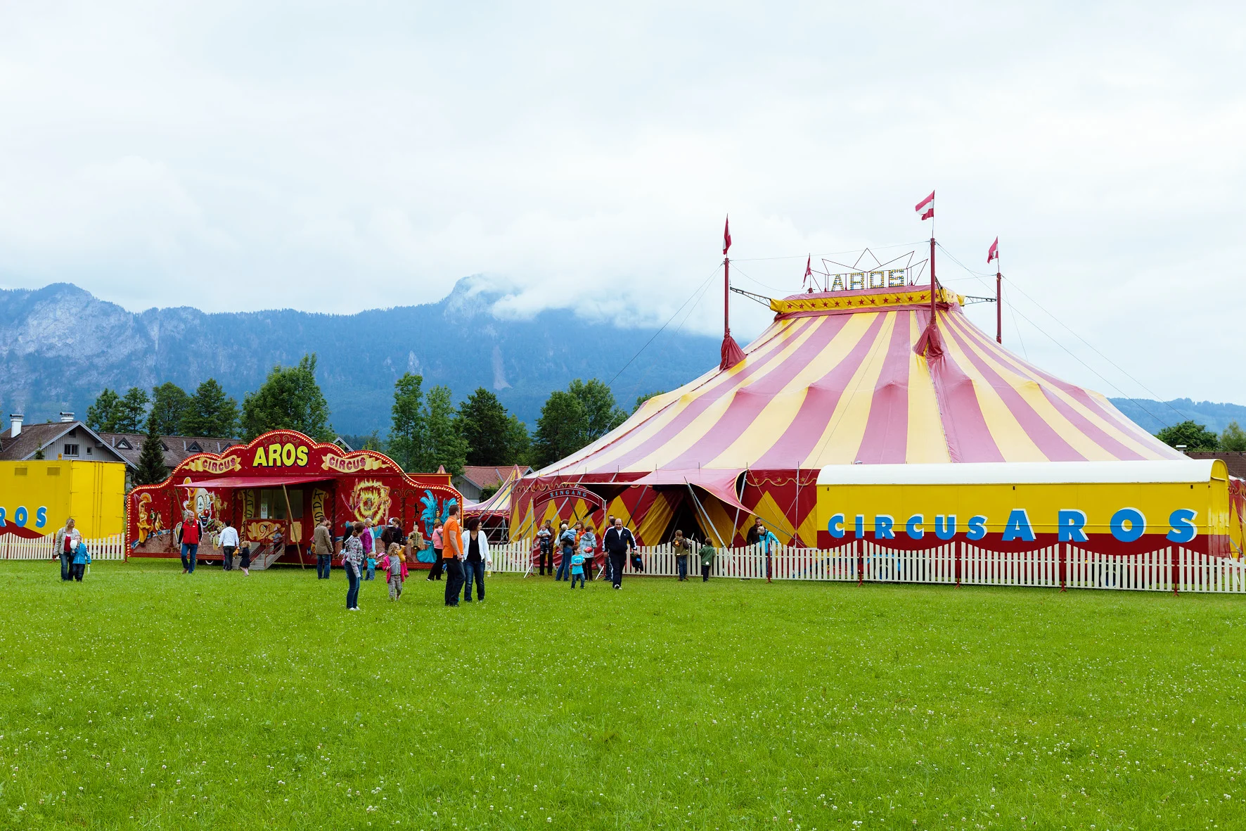 Circus Aros, Austria