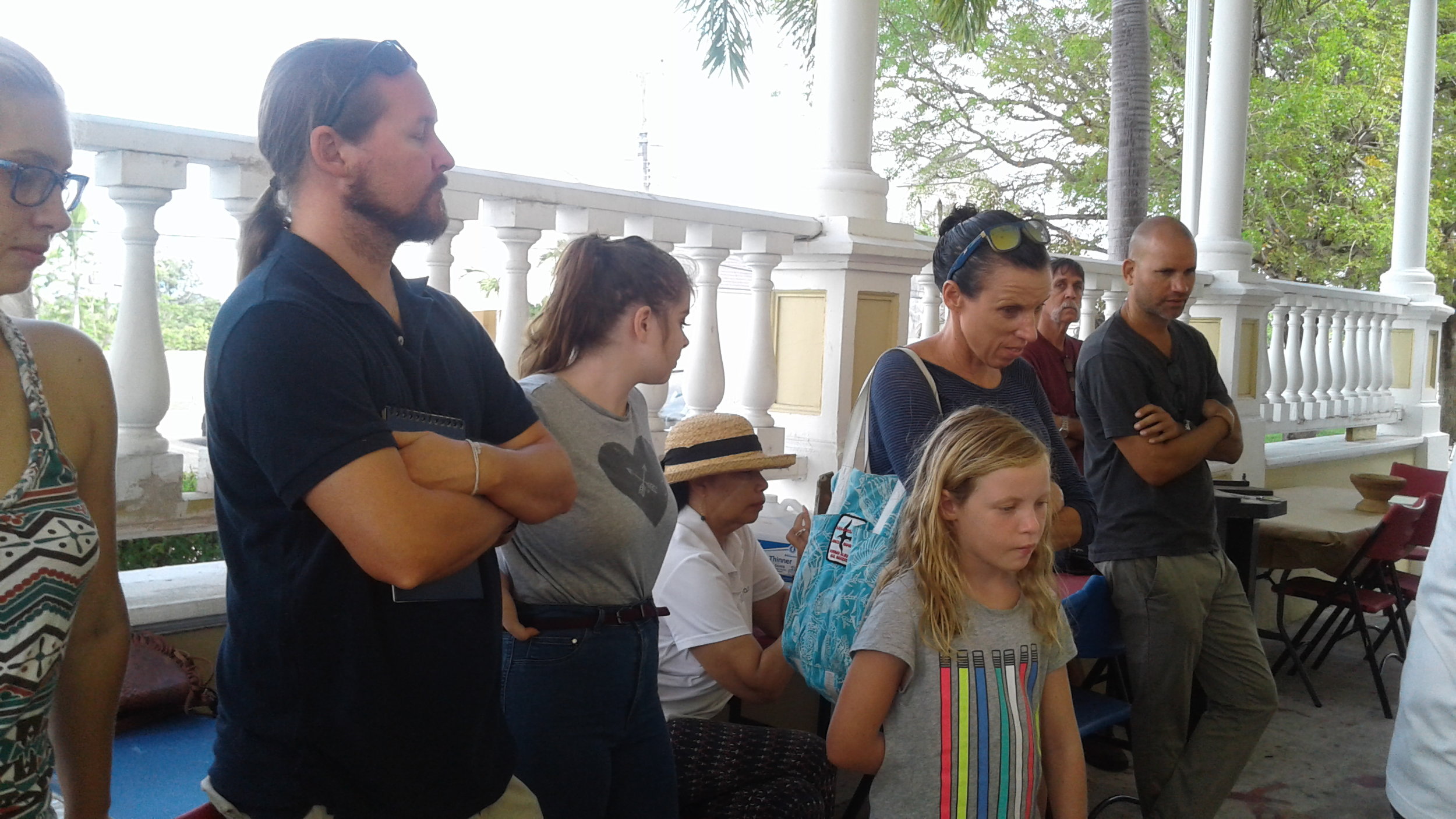 Thierry Lamare explains frame building techniques to a captive audience.