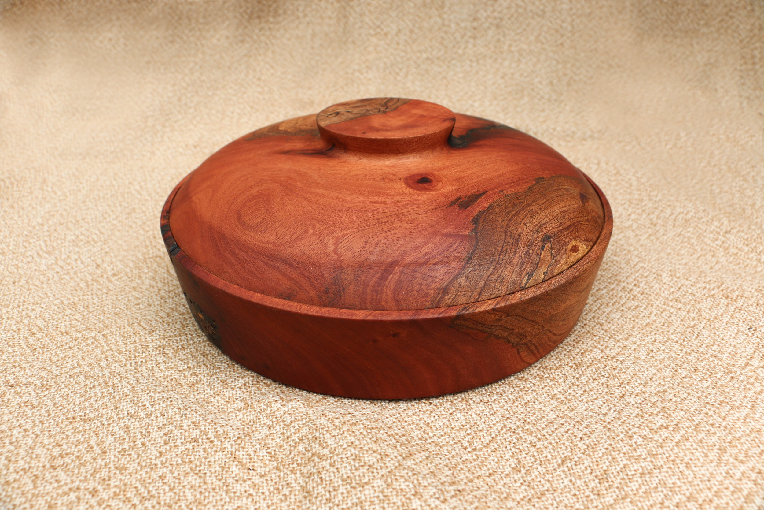 Vessel made from madeira wood by Robin Hardy, 2017 (Photo by Keisha Oliver)
