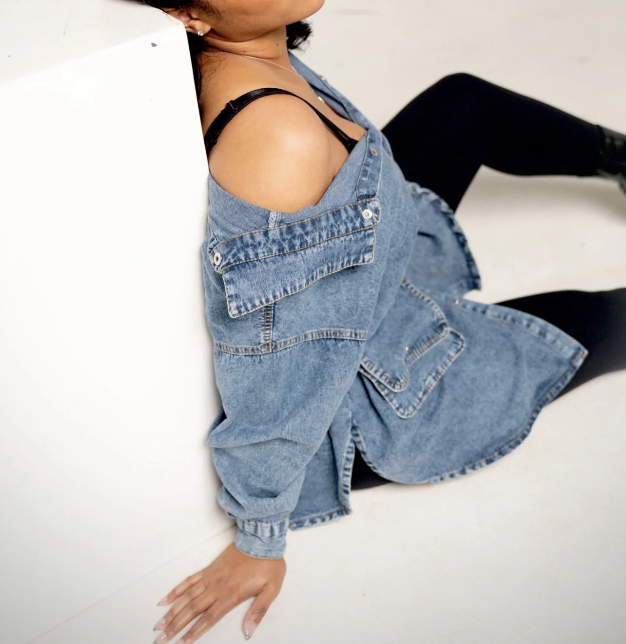 0A4FFBA8-61B4-4A0D-8B2C-BA73B6FB3F1B