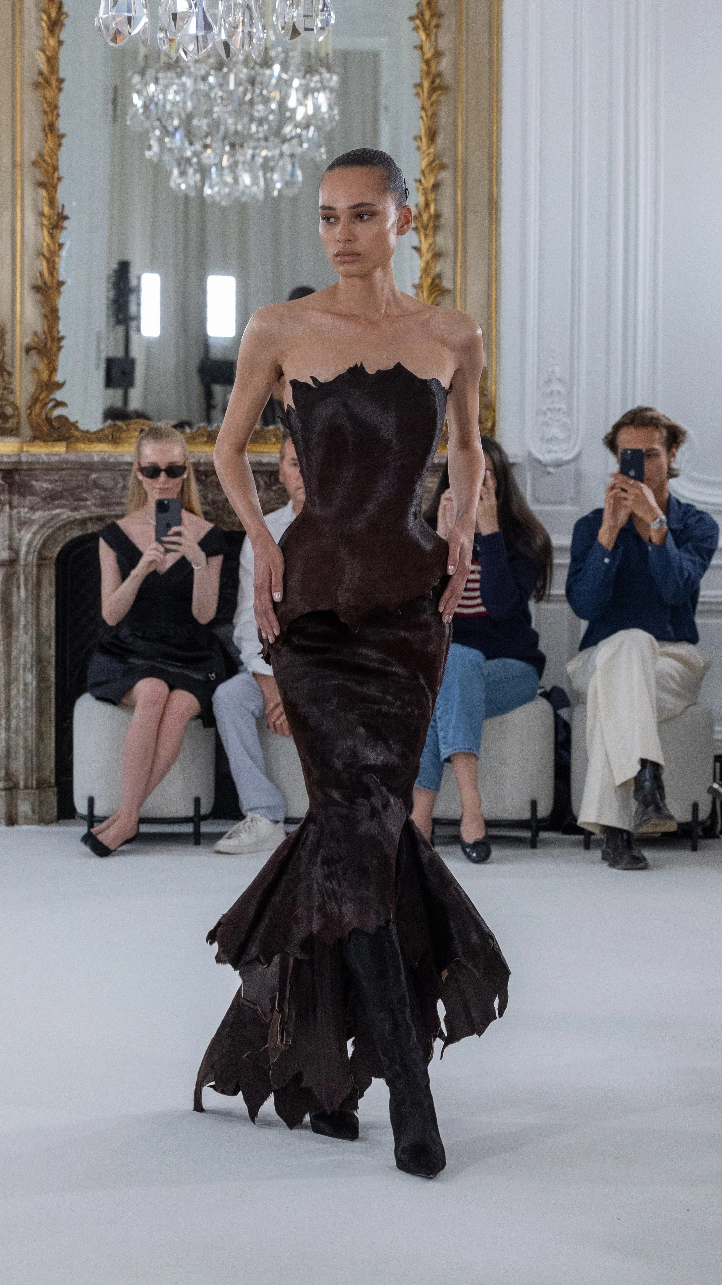 cardi-b-stuns-at-ashi-studios-fall-winter-2025-couture-show-seele-magazine-allyson-portee.JPG