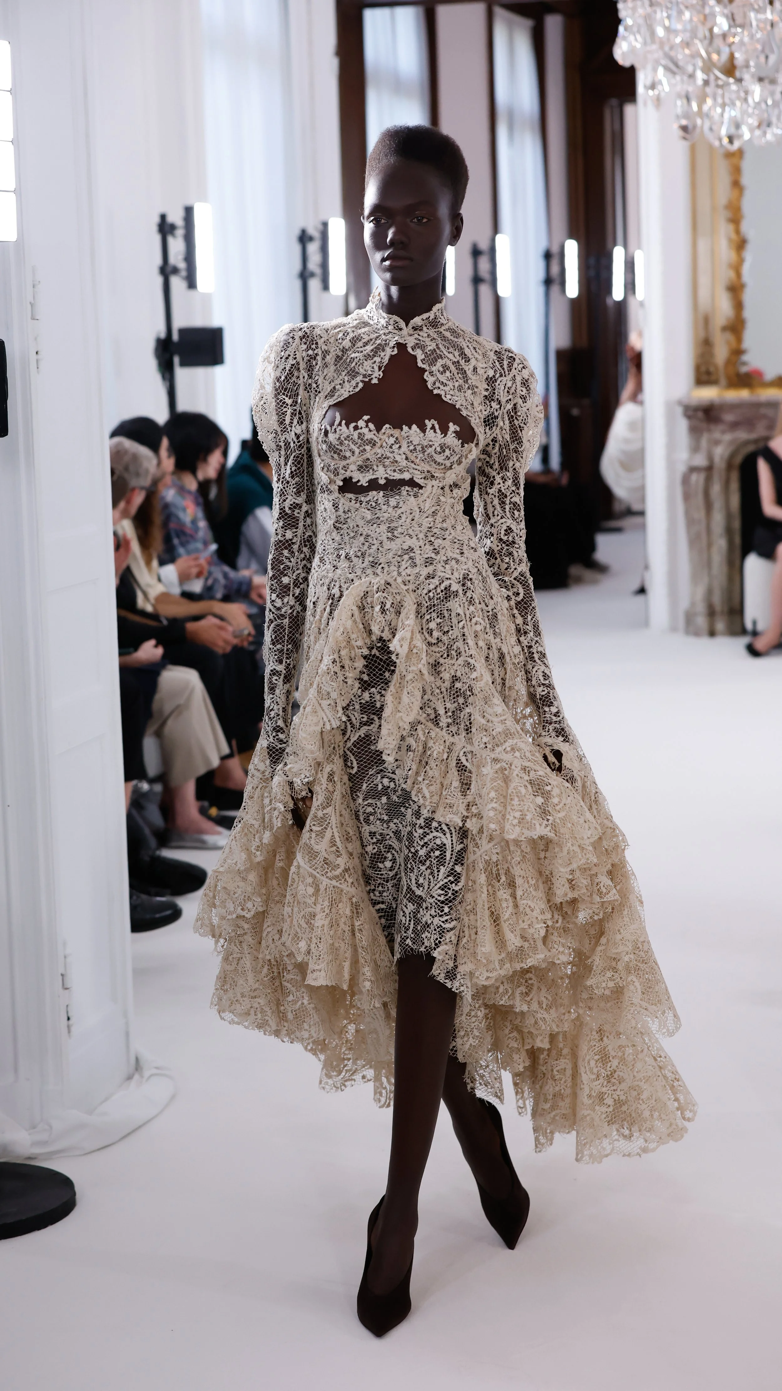 cardi-b-stuns-at-ashi-studios-fall-winter-2025-couture-show-seele-magazine-allyson-portee 5.JPG