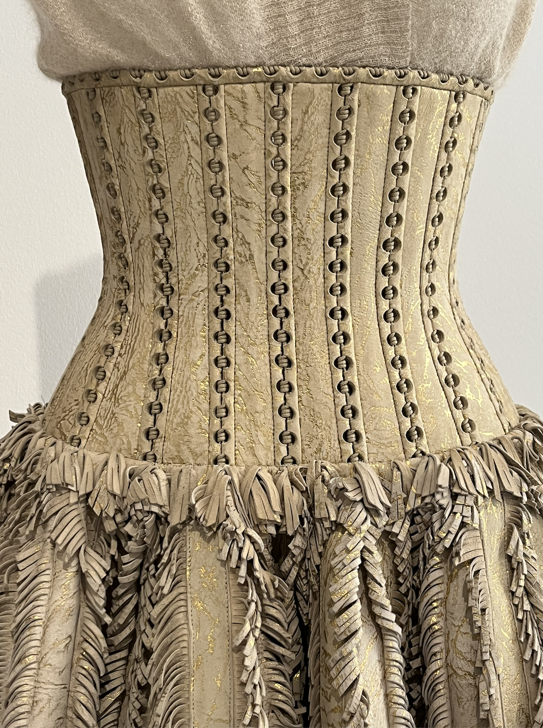 Azzedine Alaïa, Sculptural Genius — SEELE