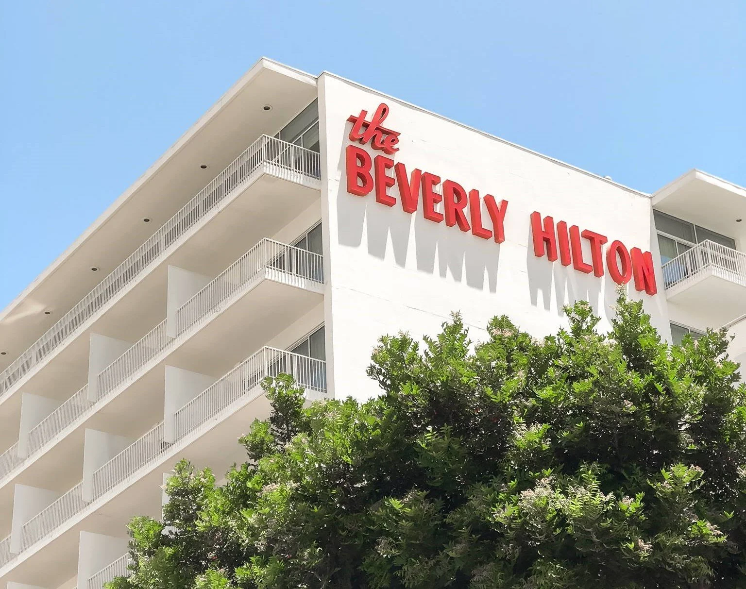 review-the-beverly-hilton-seele-magazine.jpg