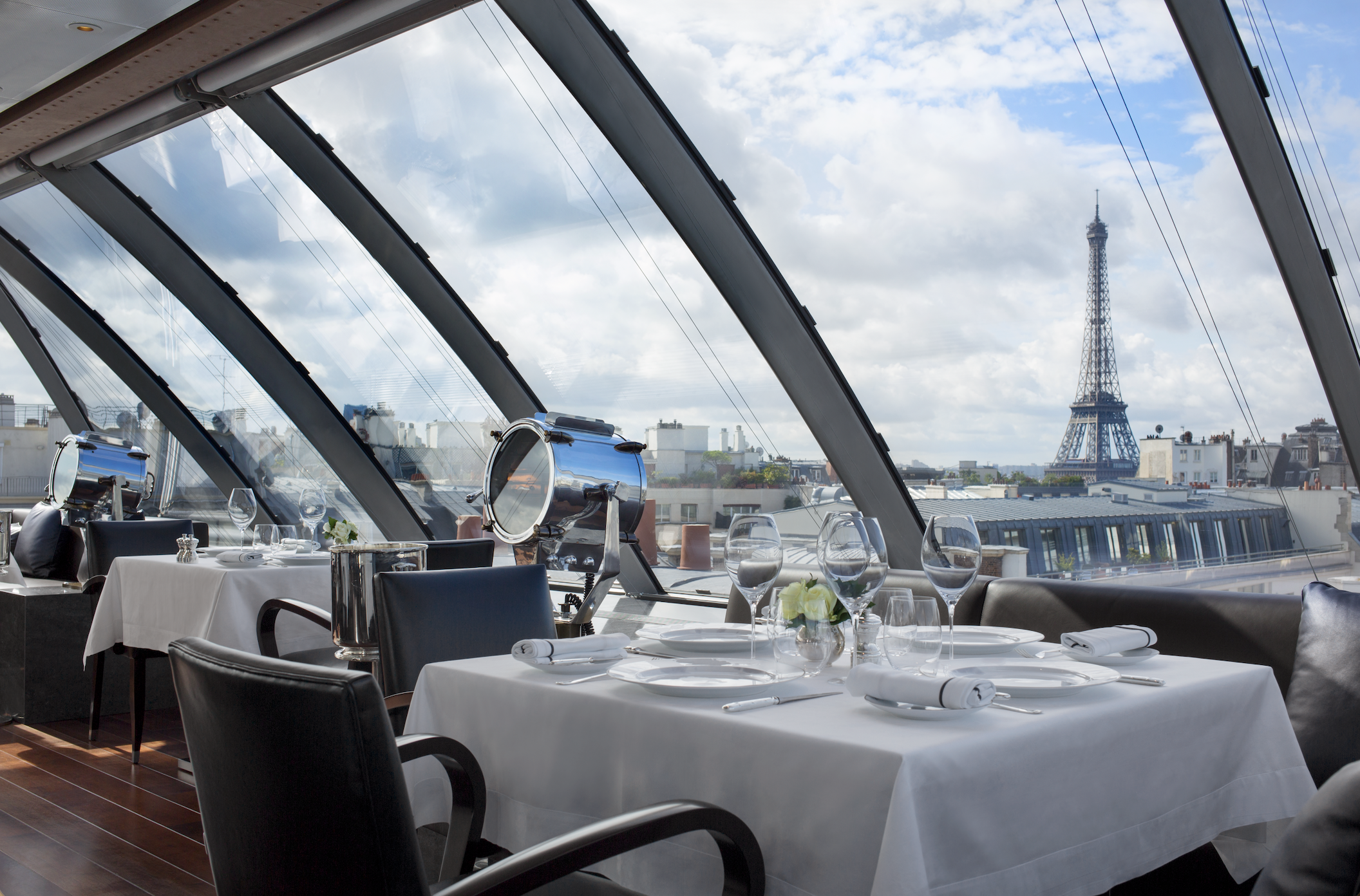 the-fashion-week-edit-paris-and-milans-most-coveted-addresses-seele-magazine Peninsula Paris 2.png