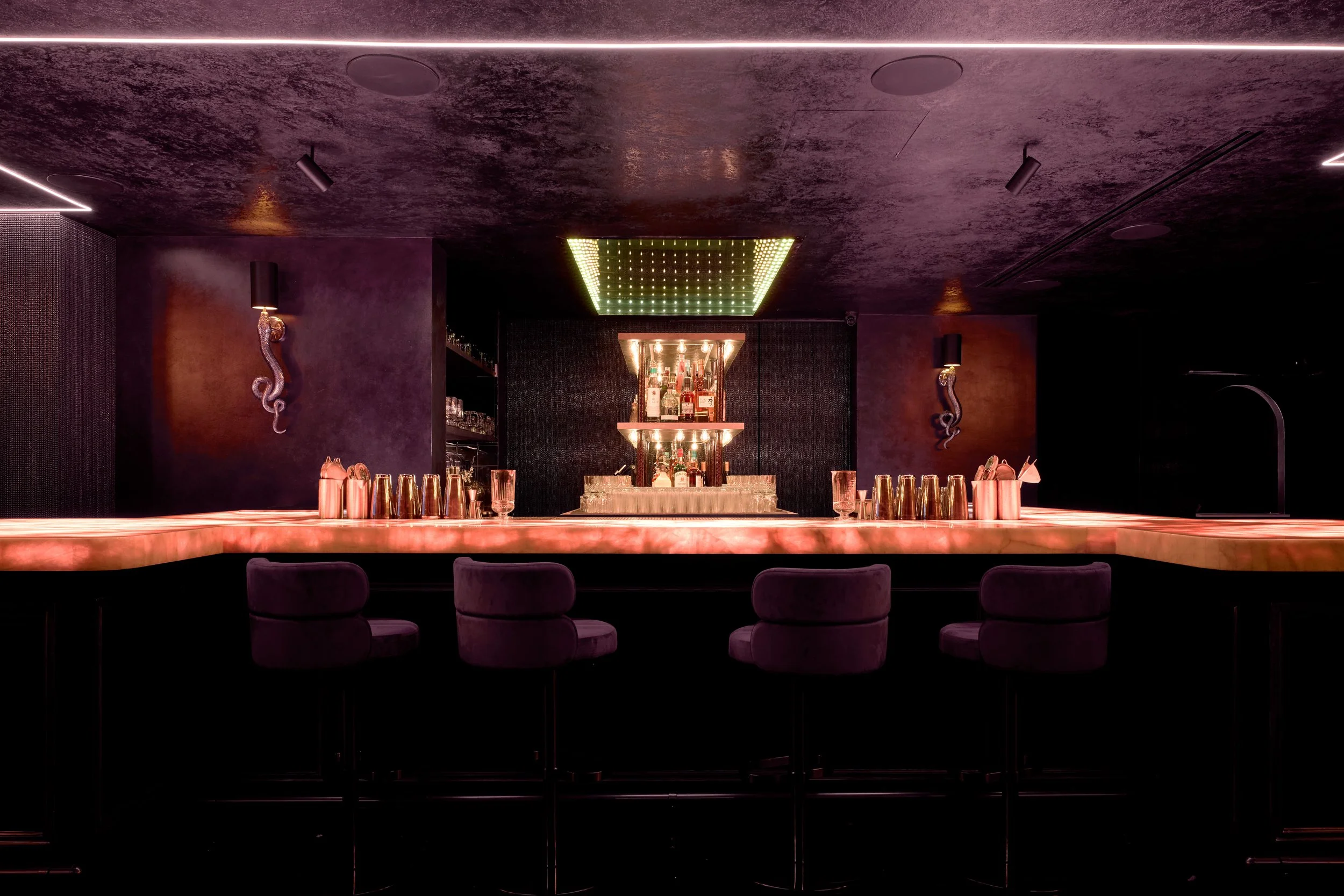 THE EIGHTH, A NEW AVANT-GARDE ROOM OPENS IN CHELSEA