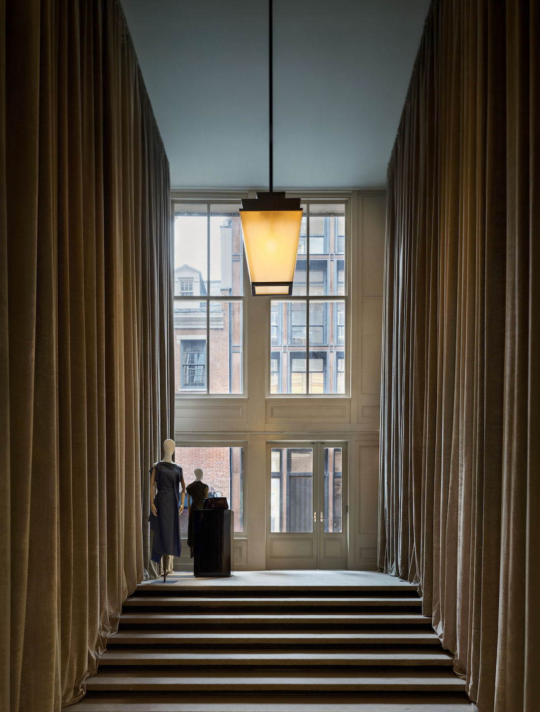 a-look-inside-the-new-victoria-beckham-soho-store-in-new-york-city-seele-magazine 6.png