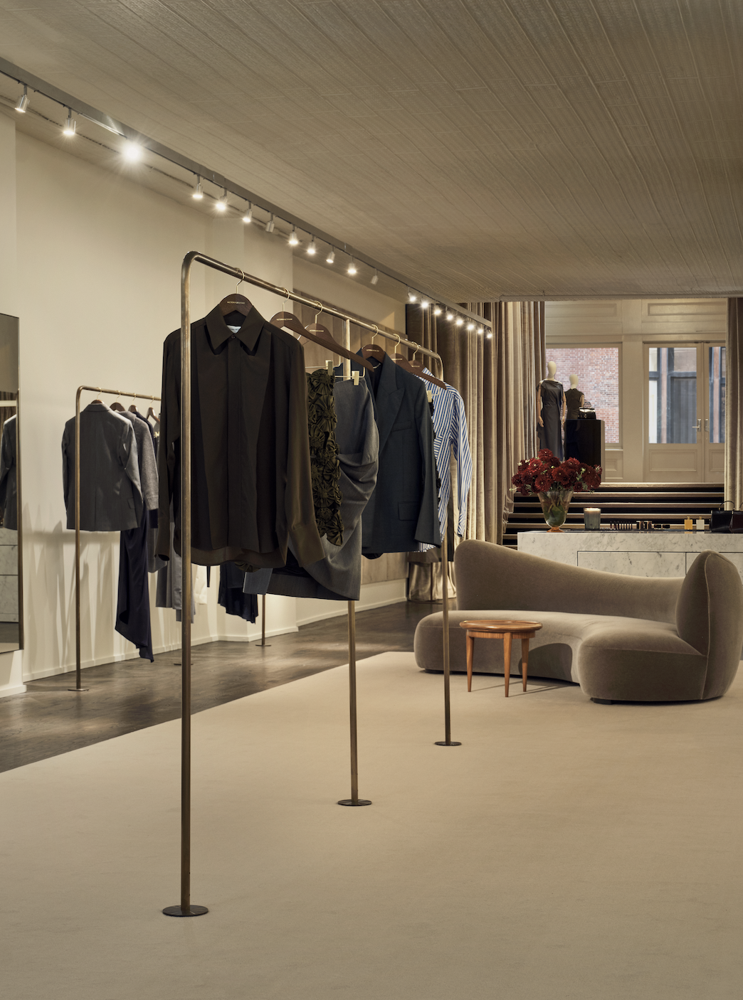a-look-inside-the-new-victoria-beckham-soho-store-in-new-york-city-seele-magazine 8.png