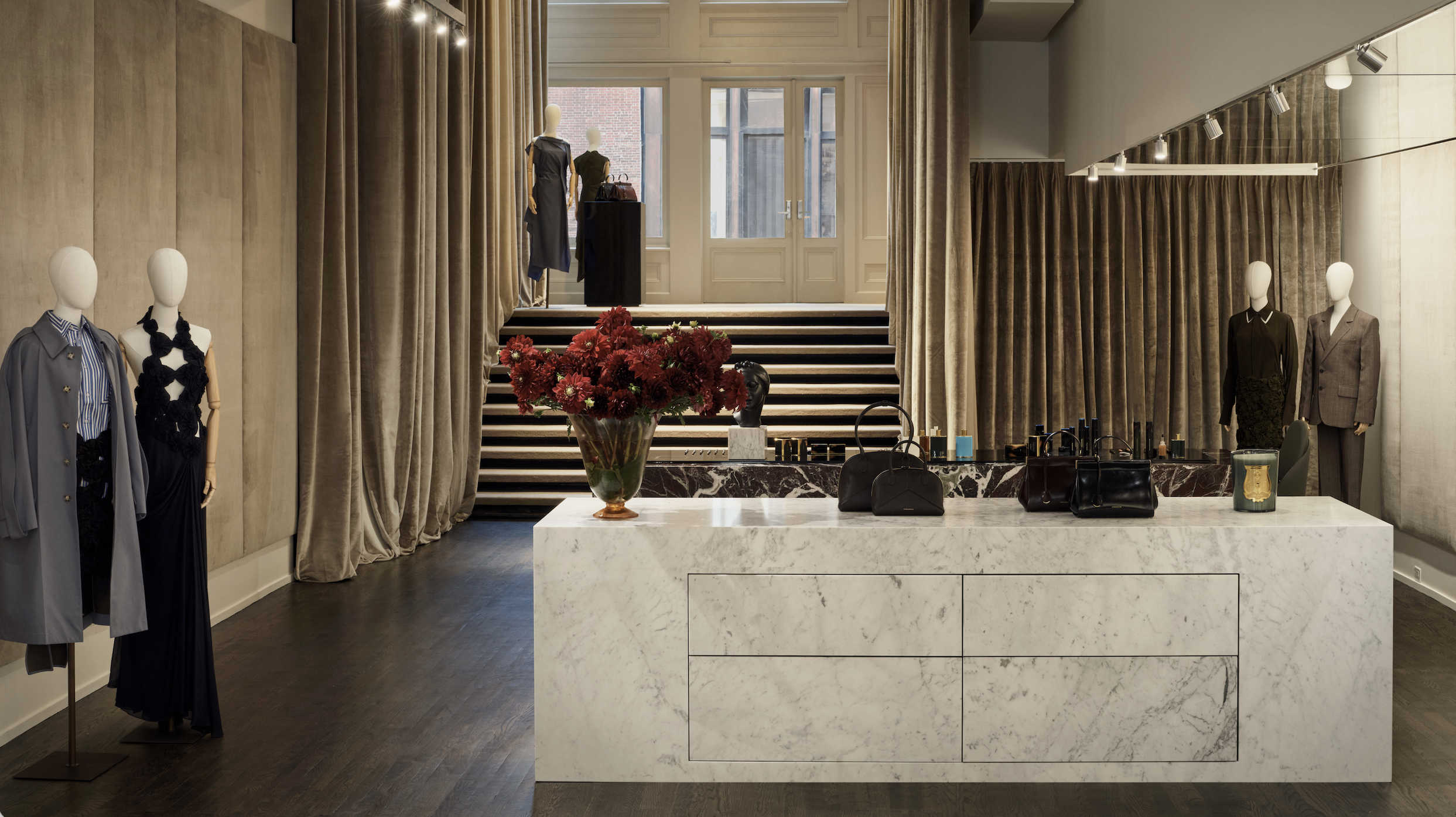 a-look-inside-the-new-victoria-beckham-soho-store-in-new-york-city-seele-magazine.png