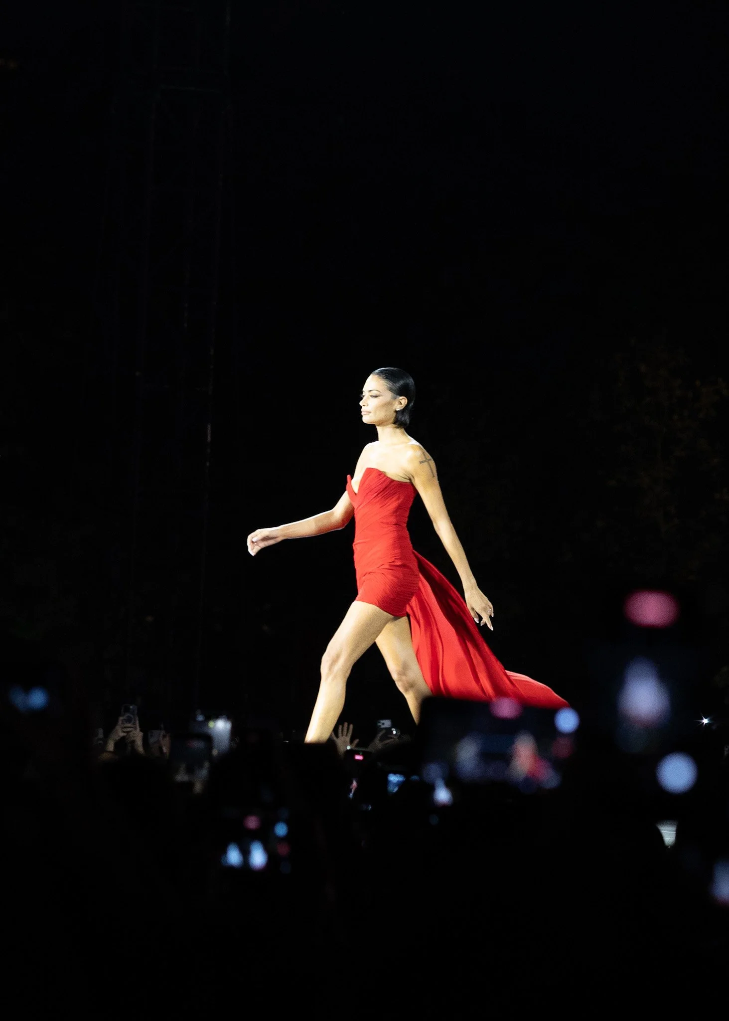 already-worthy-a-night-beneath-the-eiffel-tower-with-LOréal-paris-seele-magazine-amayarose-wood 3.jpg