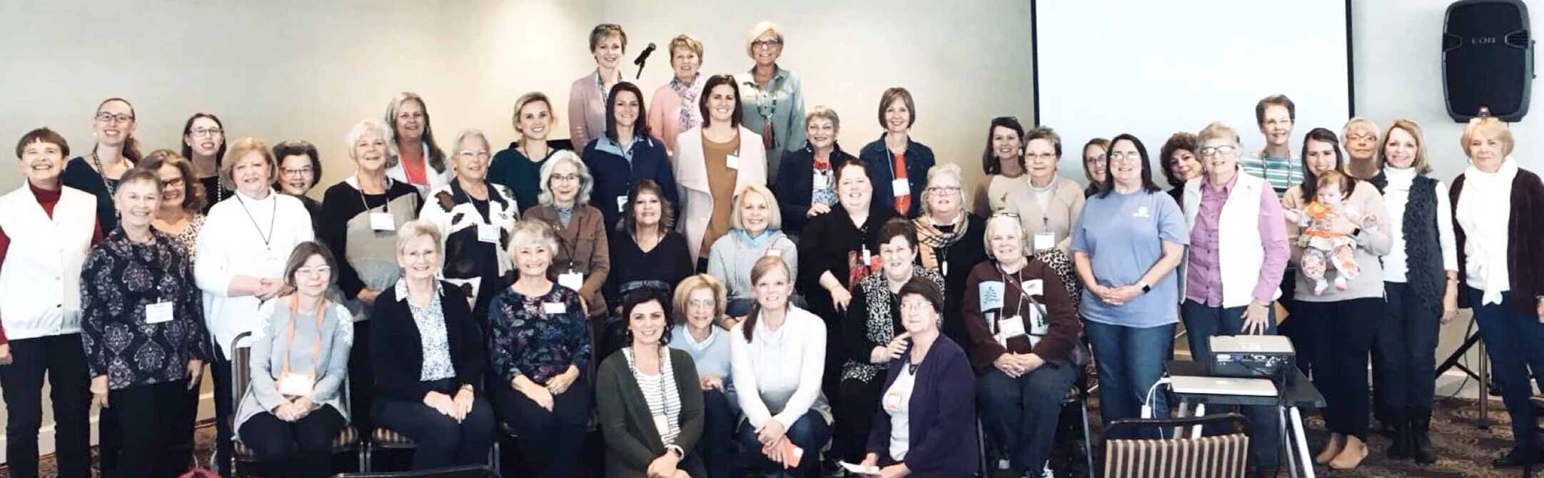 2019-11%2B-%2BPD%2Bwomen%2Bfall%2Bretreat%2Bpic.jpg