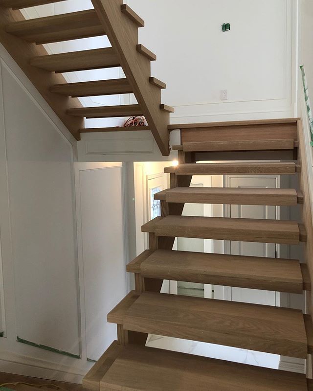 🛠#stairsbymillennium

#stairs #ajax #homeimprovement #homesweethome #custom #builtforyou #homestyle #interiordesign #home #designlife #stairsofinstagram