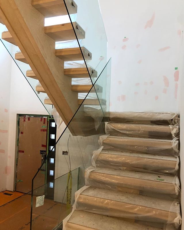 #stairsbymillennium

#stairs #ajax #homeimprovement #homesweethome #custom #builtforyou #homestyle #interiordesign #home #designlife #stairsofinstagram