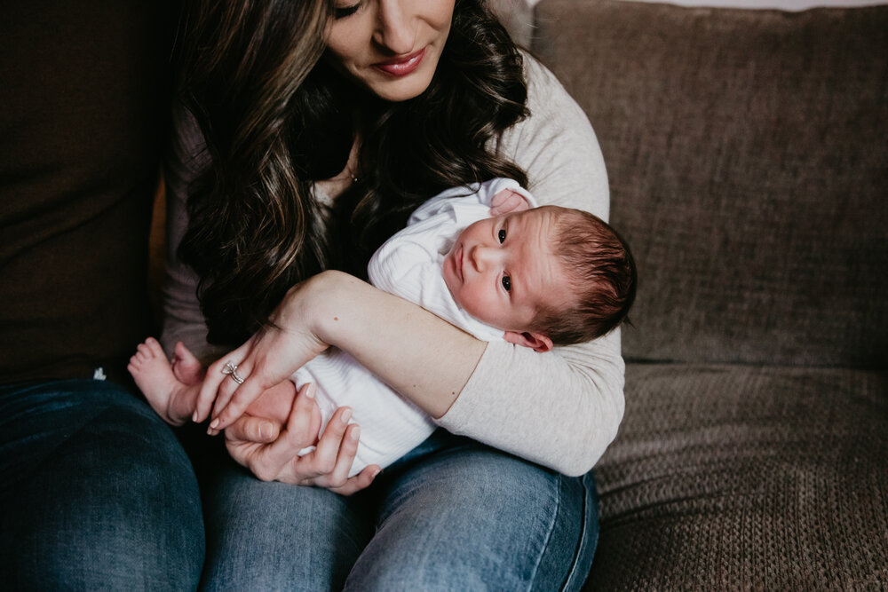 Newborn in home Buffalo family-1014.jpg