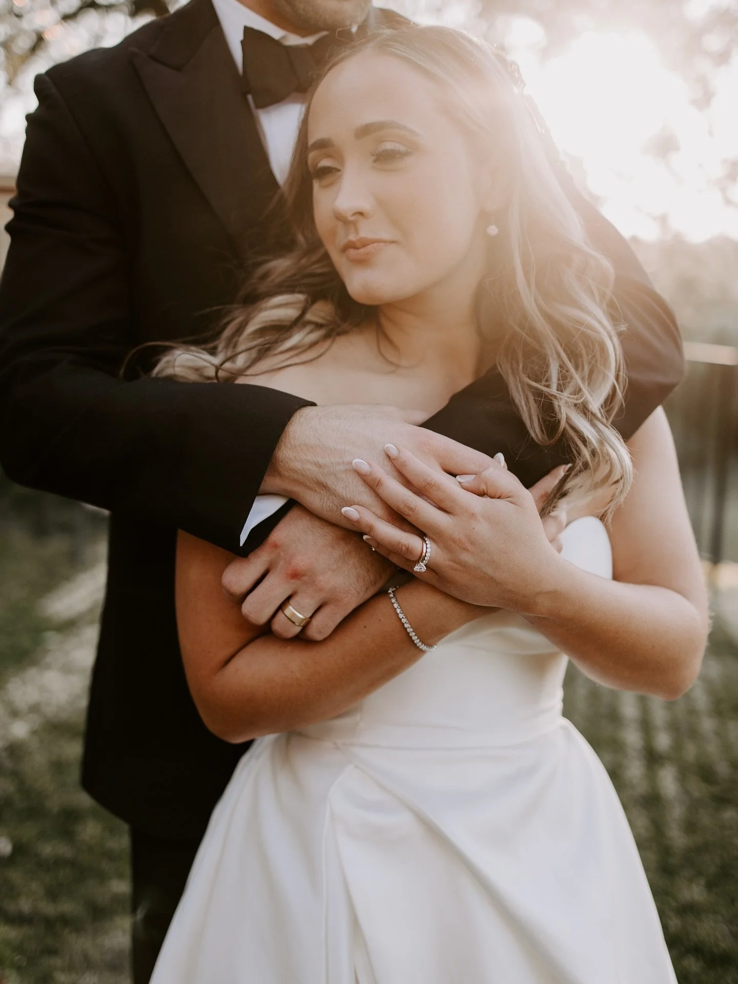 Fallon and Kevin. Long over due post. These rwo and this wedding. Chefs kiss.