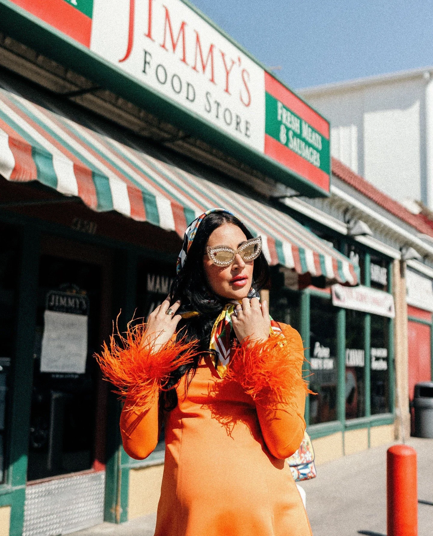 She called us, said she come to Dallas, showed up in Dolce, and honestly we just tried to keep up. There is something about a woman who knows exactly who she is and shows up for herself completely. This whole session felt like that. We have not stopp