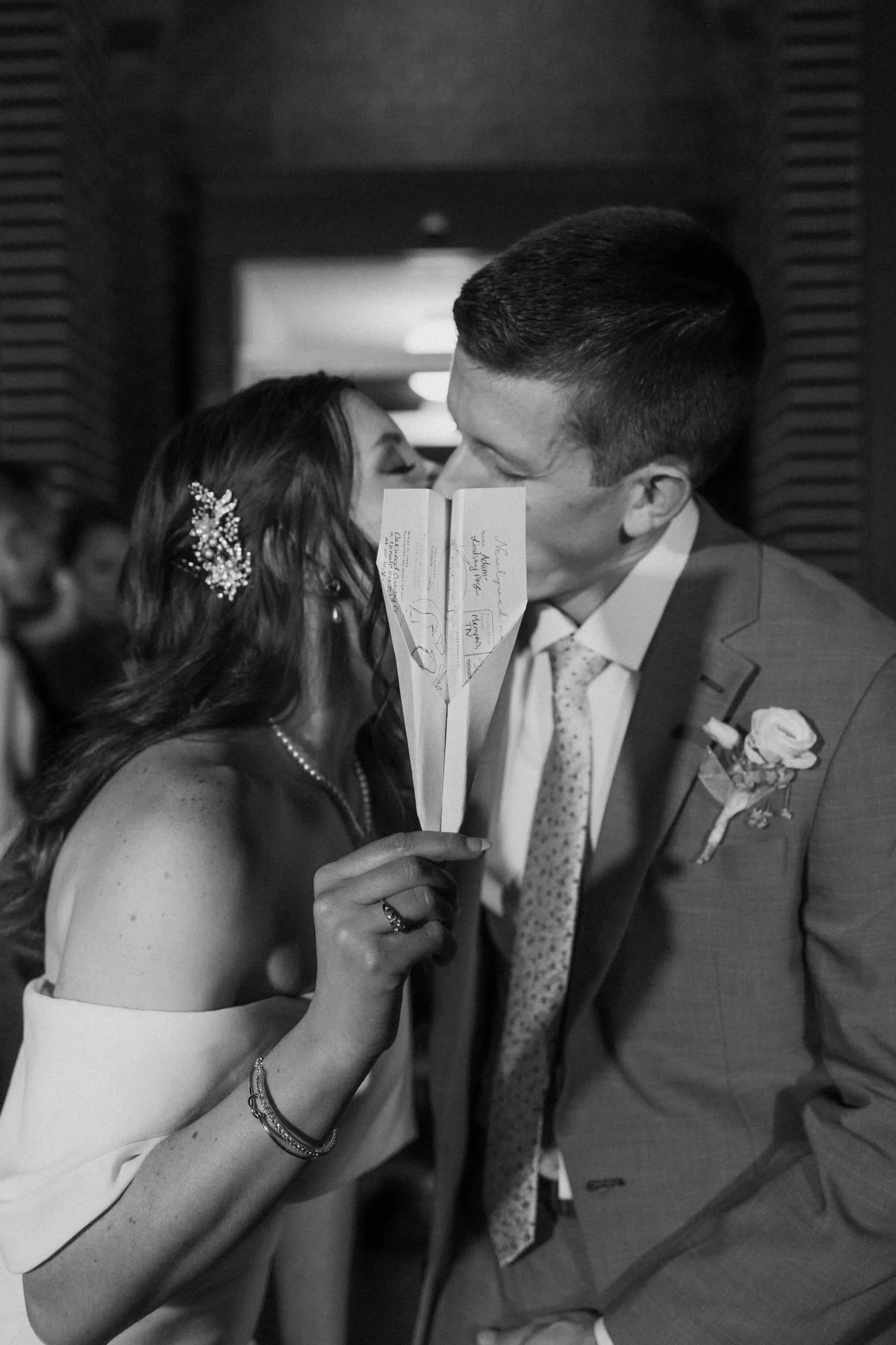 the-bank-east-aurora-Buffalo-wedding-photographer-Seventh-Arrow-2511.jpg