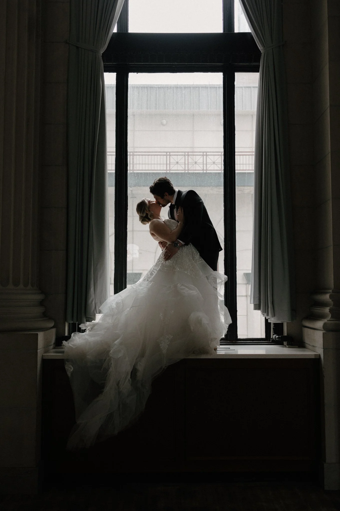 Admiral-room-wedding-photographer-buffalo-ny-59.jpg