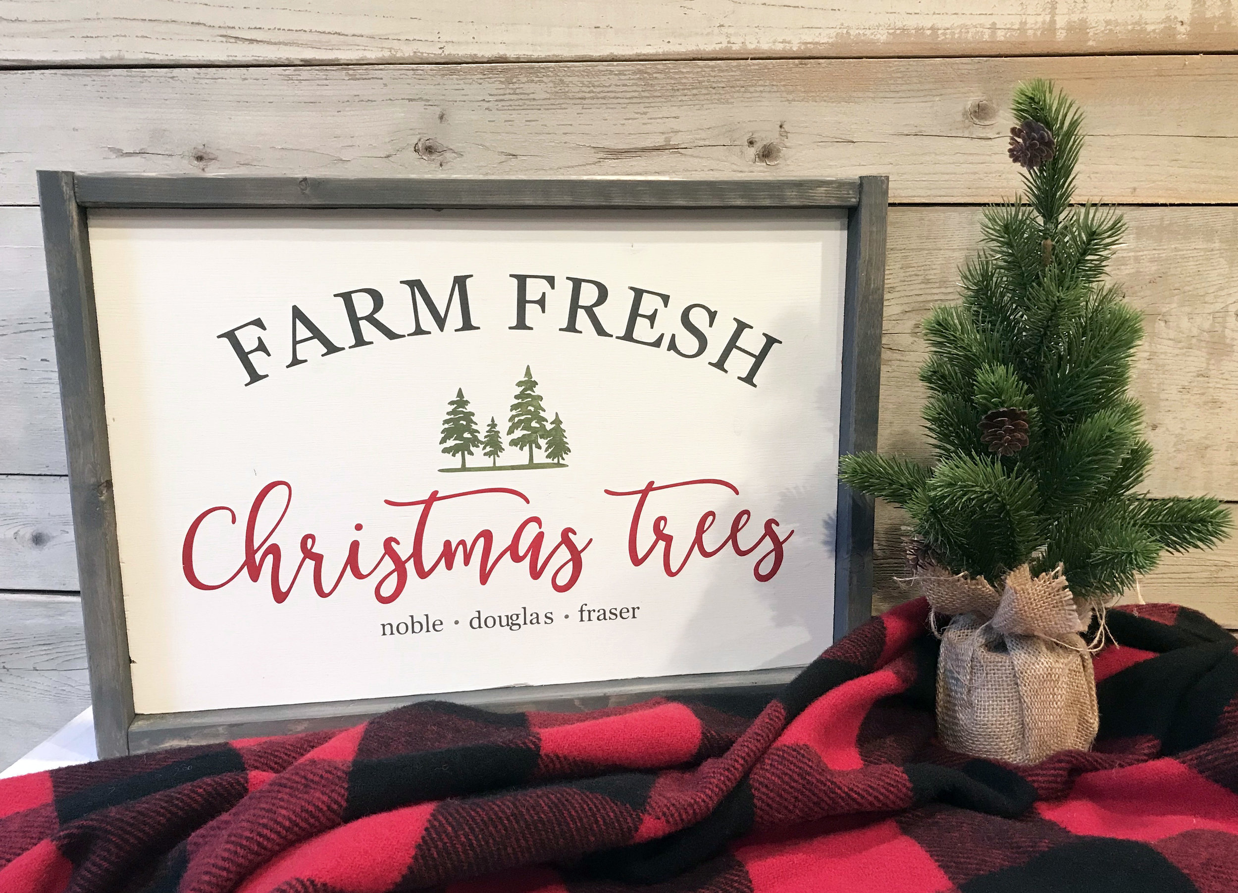 Christmas tree sign.jpg