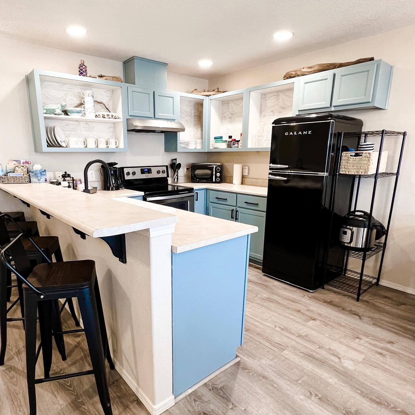 The best thing about our kitchens at BE by the Sea and Honey BE Beach House is that, not only are they fully stocked with all the cookware and kitchen tools you could need, but they have lots of extras! A waffle maker, instapot/air fryer, hand mixer 